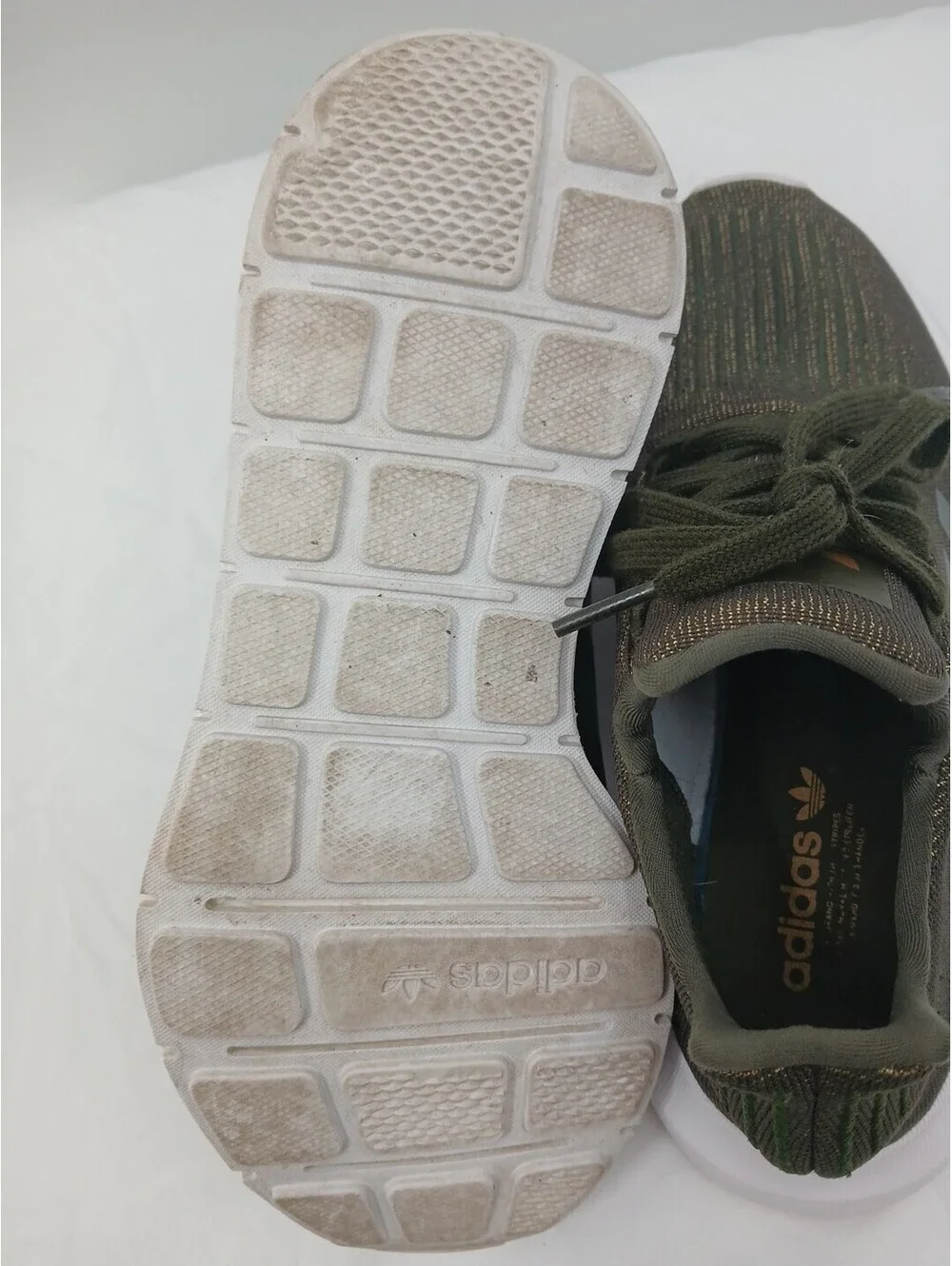 Adidas Swift Run 1.0 Shoes Womens 6.5 Green Athletic Casual Low Top Sneakers